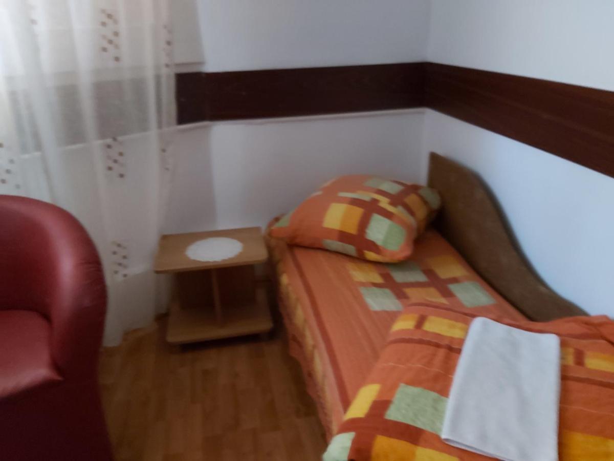 Hotel Turist Reșița Dış mekan fotoğraf