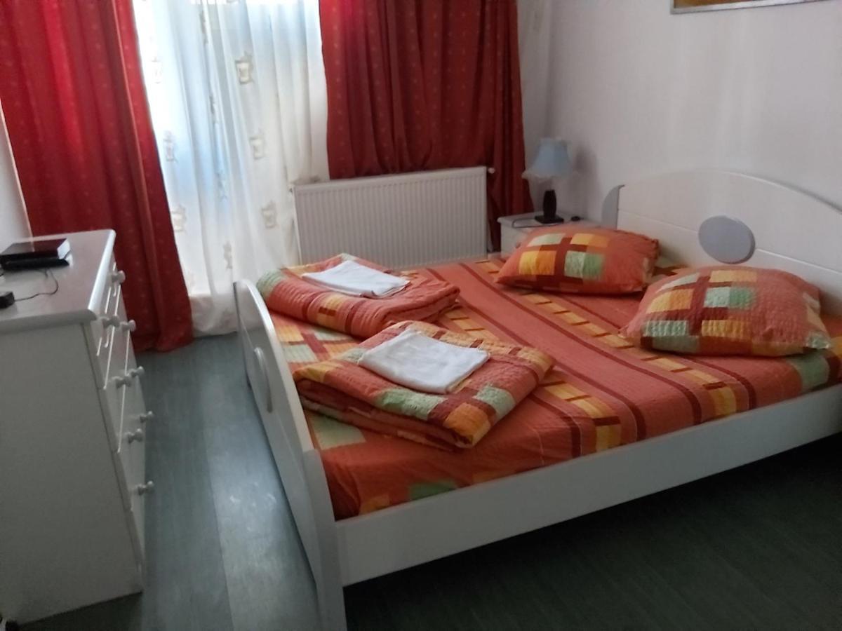 Hotel Turist Reșița Dış mekan fotoğraf